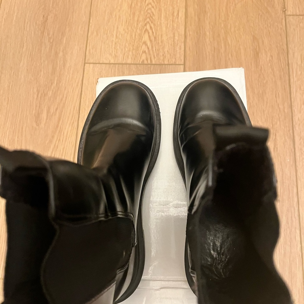 H&M Black Chunky Chelsea Combat Boots - Picture 5 of 5